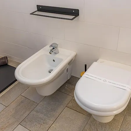 Apartment Calicantus Atena Como