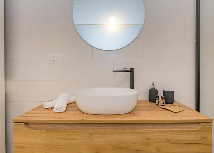 アパート Calicantus Atena