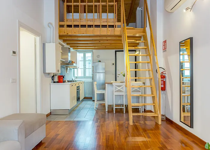 アパート Calicantus Atena