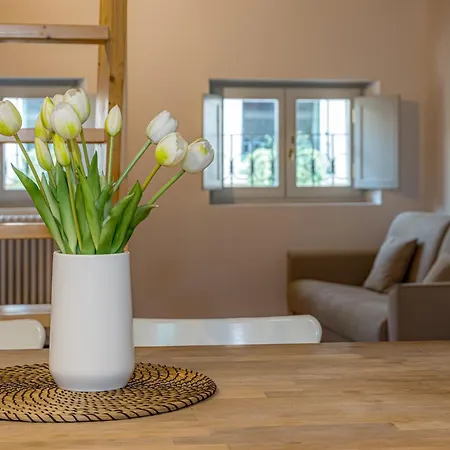 Calicantus Atena アパート